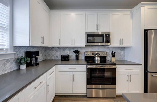 Charlotte Park Villa | Two Side-by-side Townhomes - West Nashville Luxury
