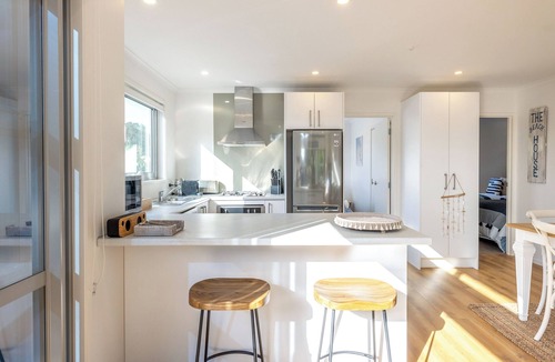 Palm Beach House | Two Sisters - Palm Beach Haven