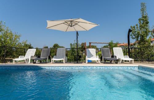 Nedescina House | Two Stone Houses Iva
