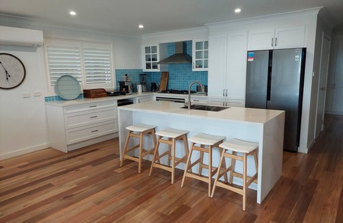 Dee Why House | Two storey beach home on Dee Why Headland.n* NYE Fireworks Location *