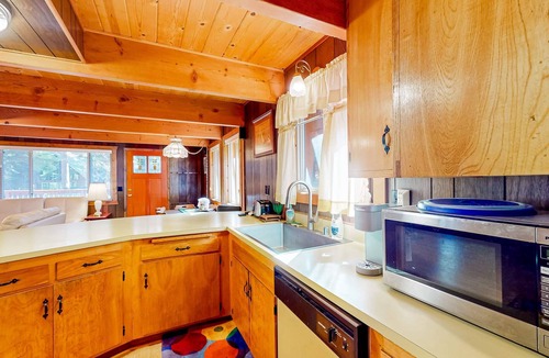 Comstock Acres Cabin | Two-story cabin with a wood fireplace, washer&dryer, & decks