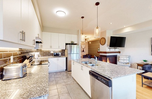 The Blue Mountains Condo | Two-story condo with patio, fireplace, grill, & heated pool - dog-friendly