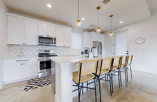 Foster Heights House | Two-story family-friendly house with private patio, WIFI, close to downtown