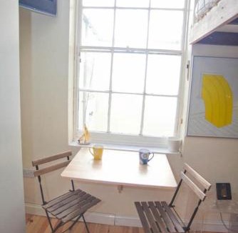 Brighton City Centre Apartment | Two Top Central Unique Artisan Beach Studios - Spa Cabin inside