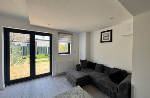 Belvedere House | Two Top Floor Double Rooms