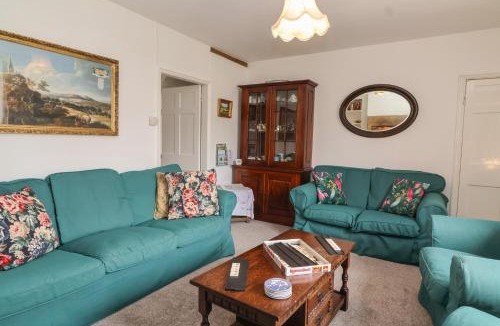 Montacute House | Two Towers Cottage