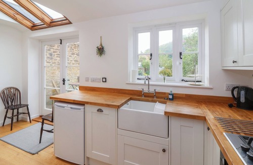 Montacute Cottage | Two Towers Cottage