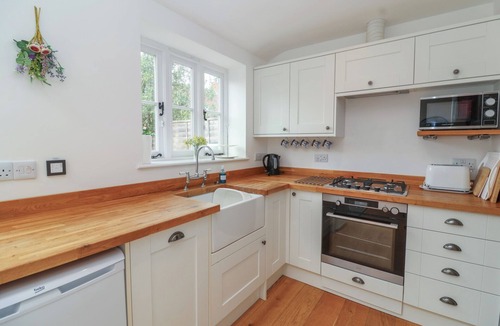 Montacute Cottage | Two Towers Cottage