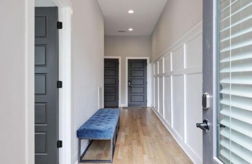 West End House | Two Townhomes Rooftop Lounges with Skyline Views