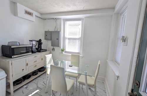 Germantown Apartment | Two Unit Greene Rooftop & Mezzanine Suite