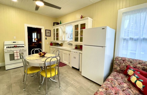 Lafayette Cottage | TWO Waterfront Cottages: 1 Modern, 1 Old-Fashioned + 2.5 acres on BAYOU!