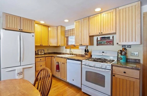 West Newfield House | Two Waterfront Homes on Balch Lake - 3 Private Docks - Sleeps 15