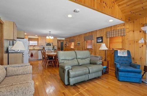 West Newfield House | Two Waterfront Homes on Balch Lake - 3 Private Docks - Sleeps 15