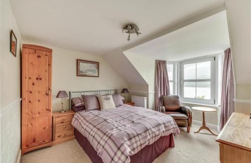 Arrochar Bed & Breakfast | TwoStones