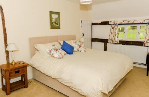 Coleman's Hatch Bed & Breakfast | Twyford Farm B&B