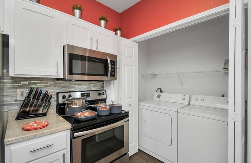 South Main Apartment | Tx Home Group - Medical Center