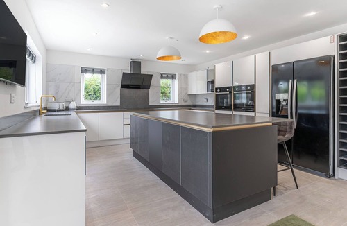 Ammanford Cottage | Ty Afon Reg - UK38509