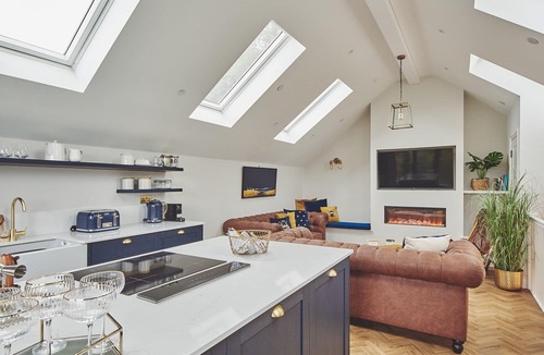 Oxwich Apartment | Ty Alice - Luxury Cottages