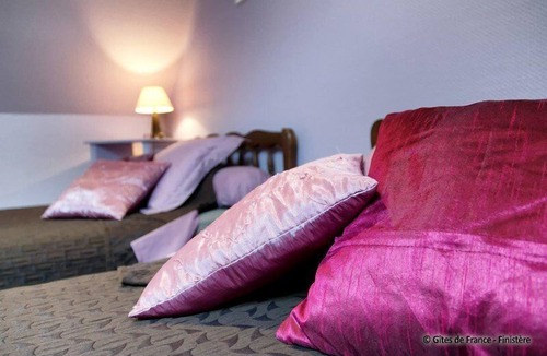 Landudec House | "ty an Héol" à Brénéol