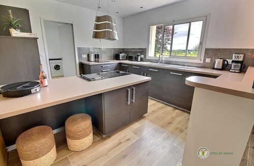 Tredarzec House | Ty Antely - Tredarzec