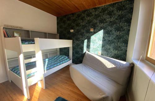 Auzon House | Ty Auzon