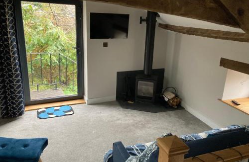 Llanfihangel Tal-y-llyn House | Ty Bach Coch