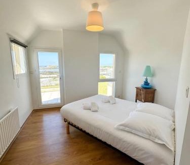 Ploudalmezeau House | TY BEG - Maison confortable splendide vue mer