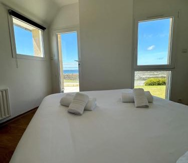 Ploudalmezeau House | TY BEG - Maison confortable splendide vue mer