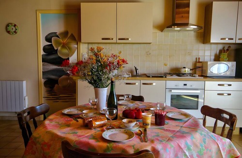 Plomodiern House | Ty bihan – 500 m from the beach