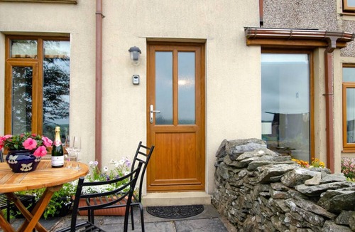 Cwmtirmynach House | Ty Capel in the beautiful Corwen