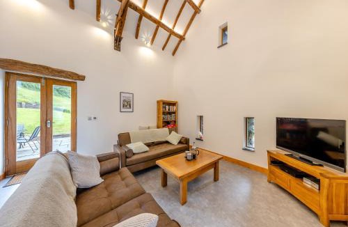 Rhydyfelin House | Ty Carreg