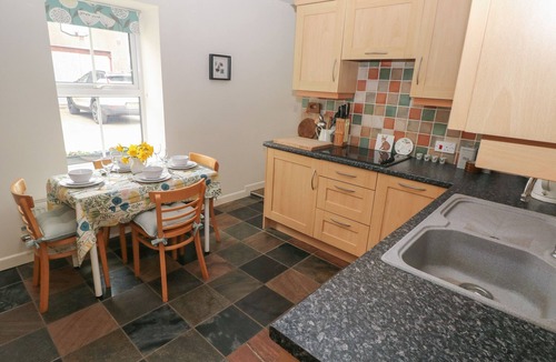 Vale of Glamorgan Cottage | TY COETS, MORFA FARM, pet friendly in Llantwit Major