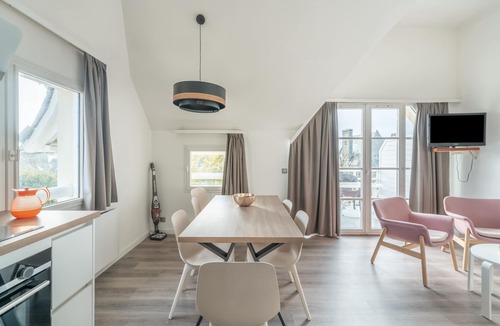 Benodet Apartment | Ty Corn - Two Bedroom Apartment, Sleeps 4