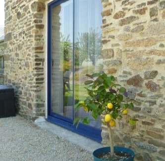 Pleyben House | Ty coz kreiz ker