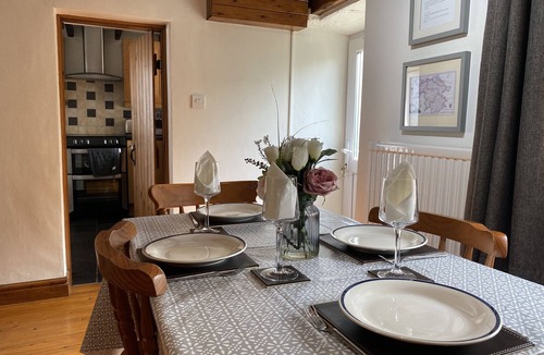 Rhiwbryfdir Cottage | Ty Cynon