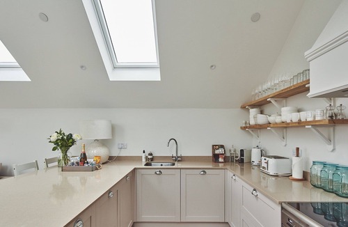 Oxwich Apartment | Ty Florence - Luxury Cottages