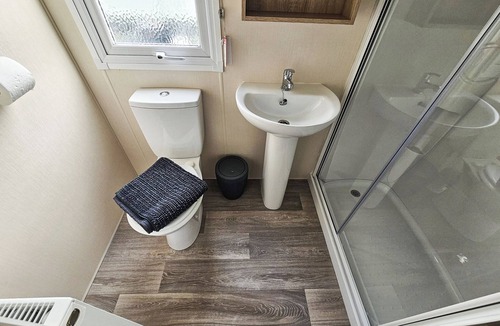 St George House | Ty Gwyn Gold 2 Caravan