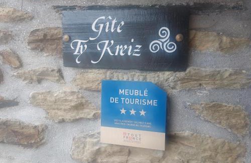 Saint-Segal House | Ty Kreiz