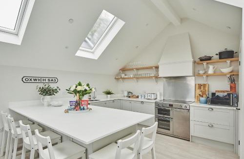 Oxwich House | Ty Megan