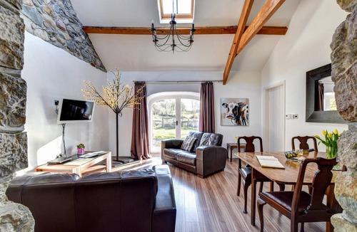 Brynrefail Cottage | Ty Menai