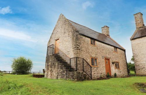 Caerwys House | Ty Tabitha Wynne