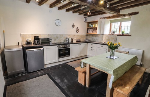 Caerwys Cottage | TY TABITHA WYNNE, pet friendly, character holiday cottage in Caerwys