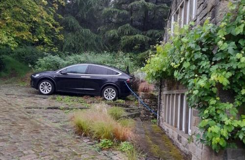 Ainley Top House | Tyas Cottage