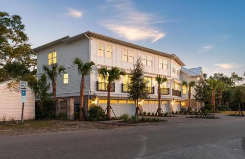 Tybee Island House | Tybee Reserve A + B