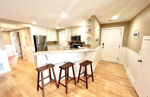 Tybee Island Condo | Tybee Retreat Whole Building