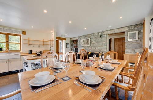 Ganllwyd House | Tyddyn Bwlch - Three Bedroom House, Sleeps 8