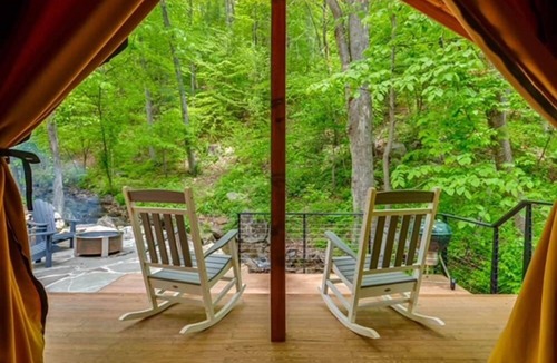 Roseland Cabin | Tye River - Luxury Glamping in VA