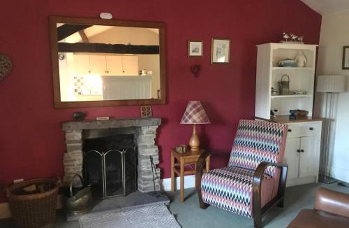 Burton House | Tyee Cottage