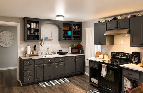 Saint Joe Cabin | Tyler Bend and Gilbert area 2-bedroom cabin