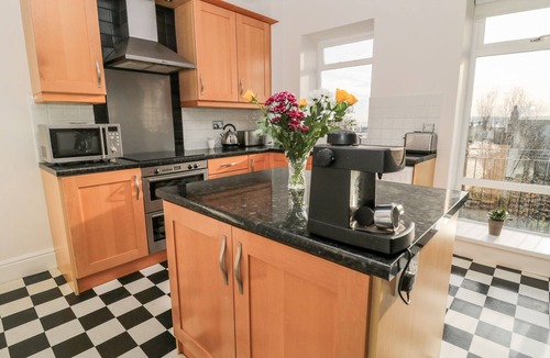 Tynemouth Cottage | Tynemouth Village Penthouse